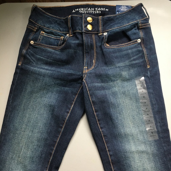 American Eagle Outfitters Denim - AE ARTIST CROP CAPRIS